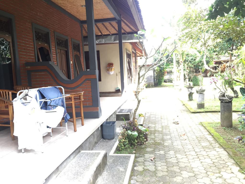 Batan Duren House Ubud Buitenkant foto