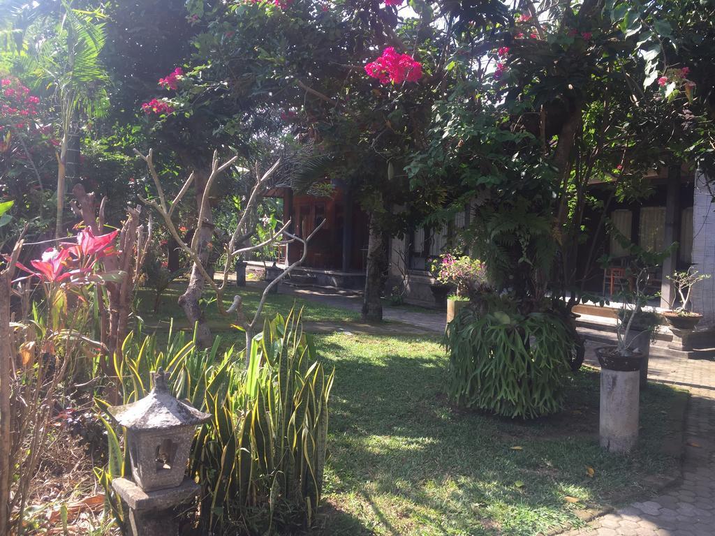 Batan Duren House Ubud Buitenkant foto